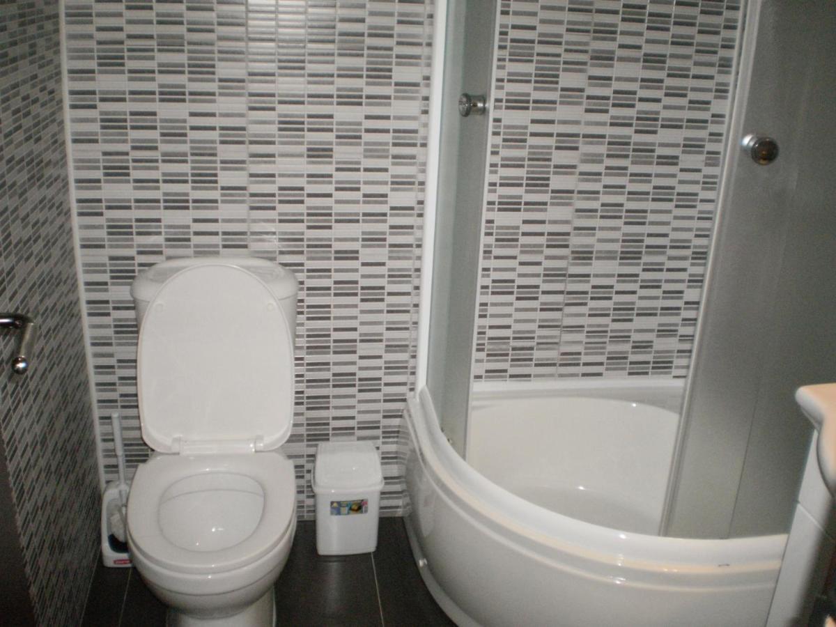 Garni Hotel Kaca Kragujevac Room photo